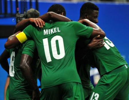 Road to Russia: Ezenwa, Echiejile, Etebo arrive in Eagles camp