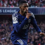 Dembele gives PSG advantage