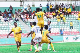 Nasarawa United and Remo Stars players