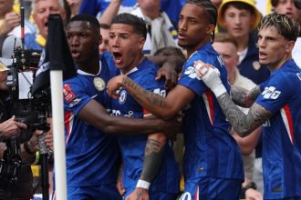 Chelsea players celebrating