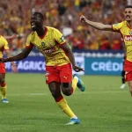 Lens players celebrating